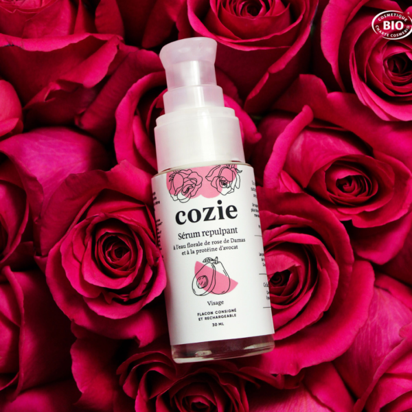 Sérum repulpant à l’eau florale de rose et à la protéine d’avocat