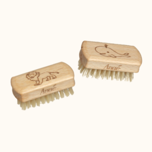 brosse_ongles_enfants-768x624